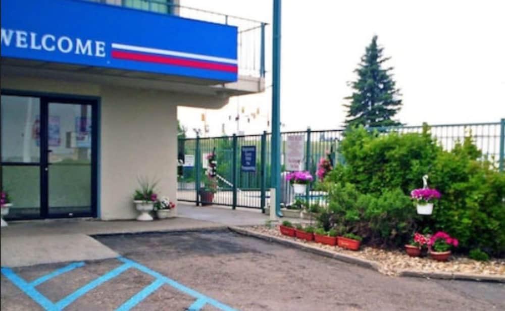 Motel 6-Bismarck, Nd Екстериор снимка